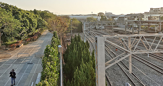 Behind the HouLi Railway Station