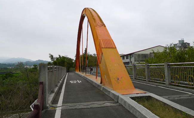 Dual Track Bridge at DongShi