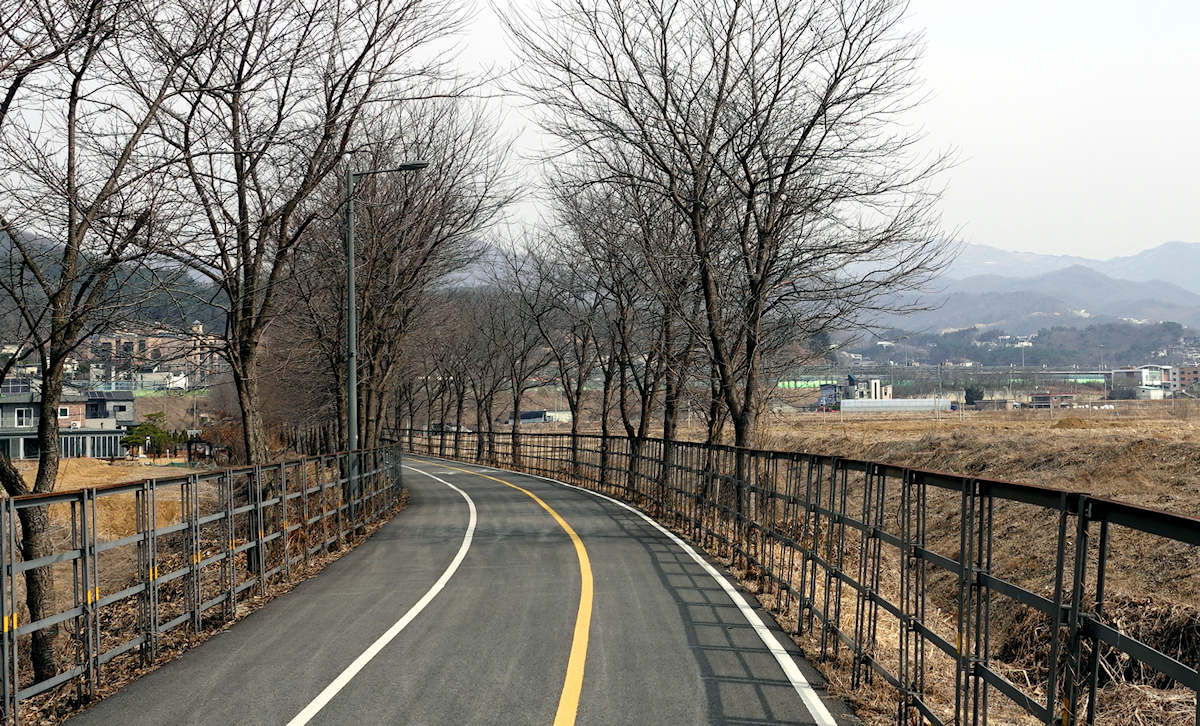 Near the Guksu Station, Junggang Line, Yangpyeong