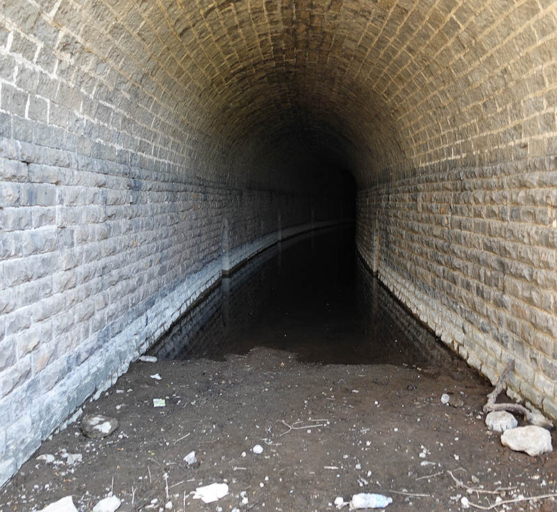 Tunnel