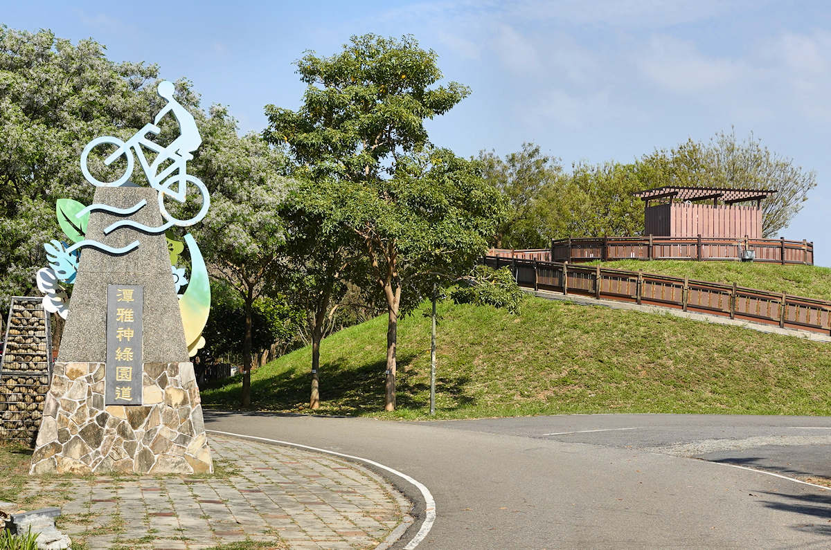 Ende des TanZi Radwegs beim DaYa HiTech Industriegebiet