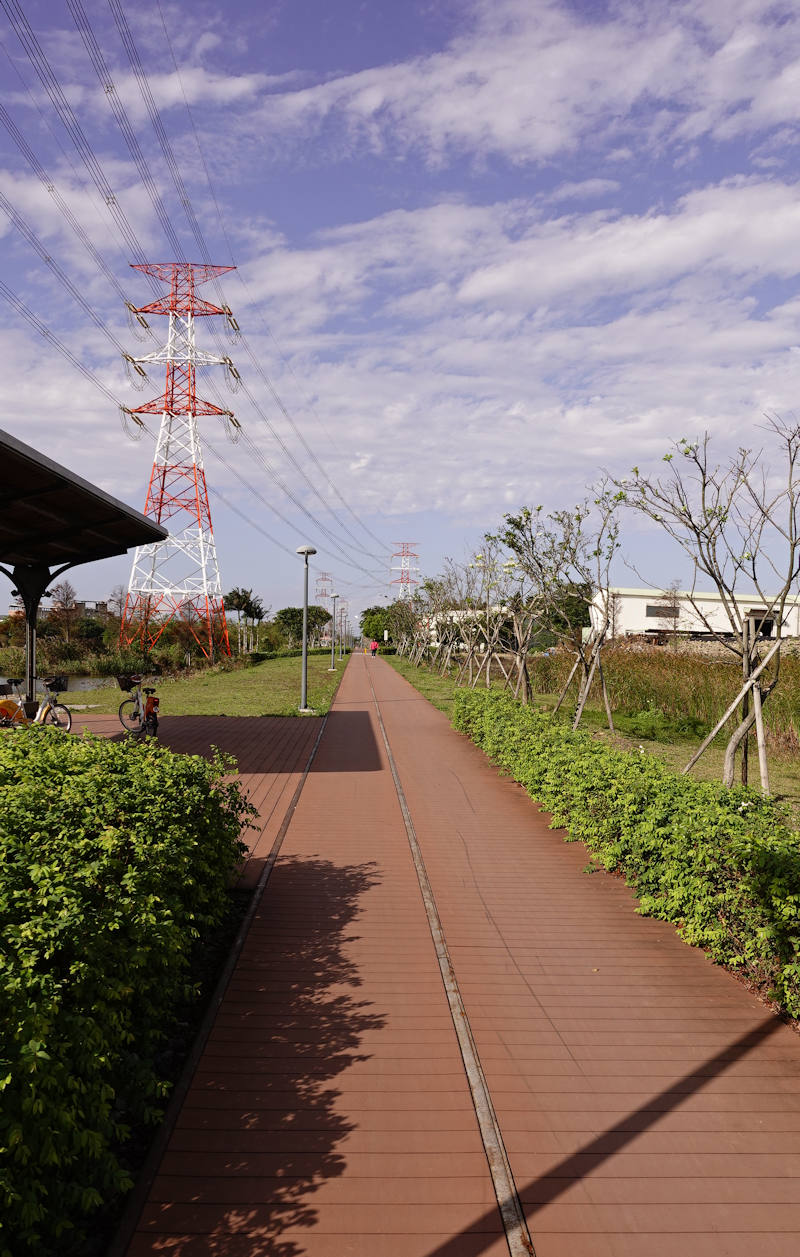 Bicycle path through the fish farms near BuDai, ChiaYi County