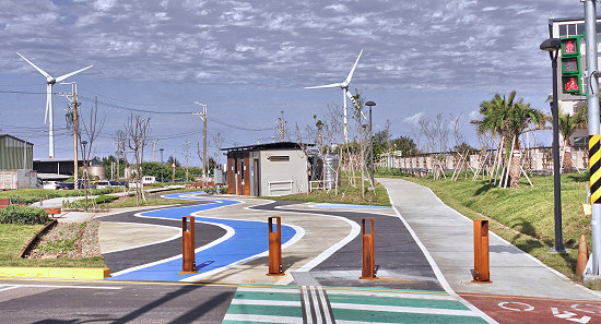 TaoLin Bikeway at the Highway 61